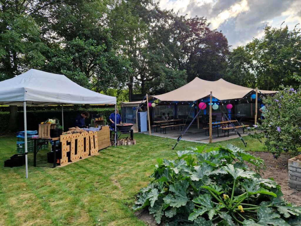 Een professionele DJ Huren in Almere bij Grand Events